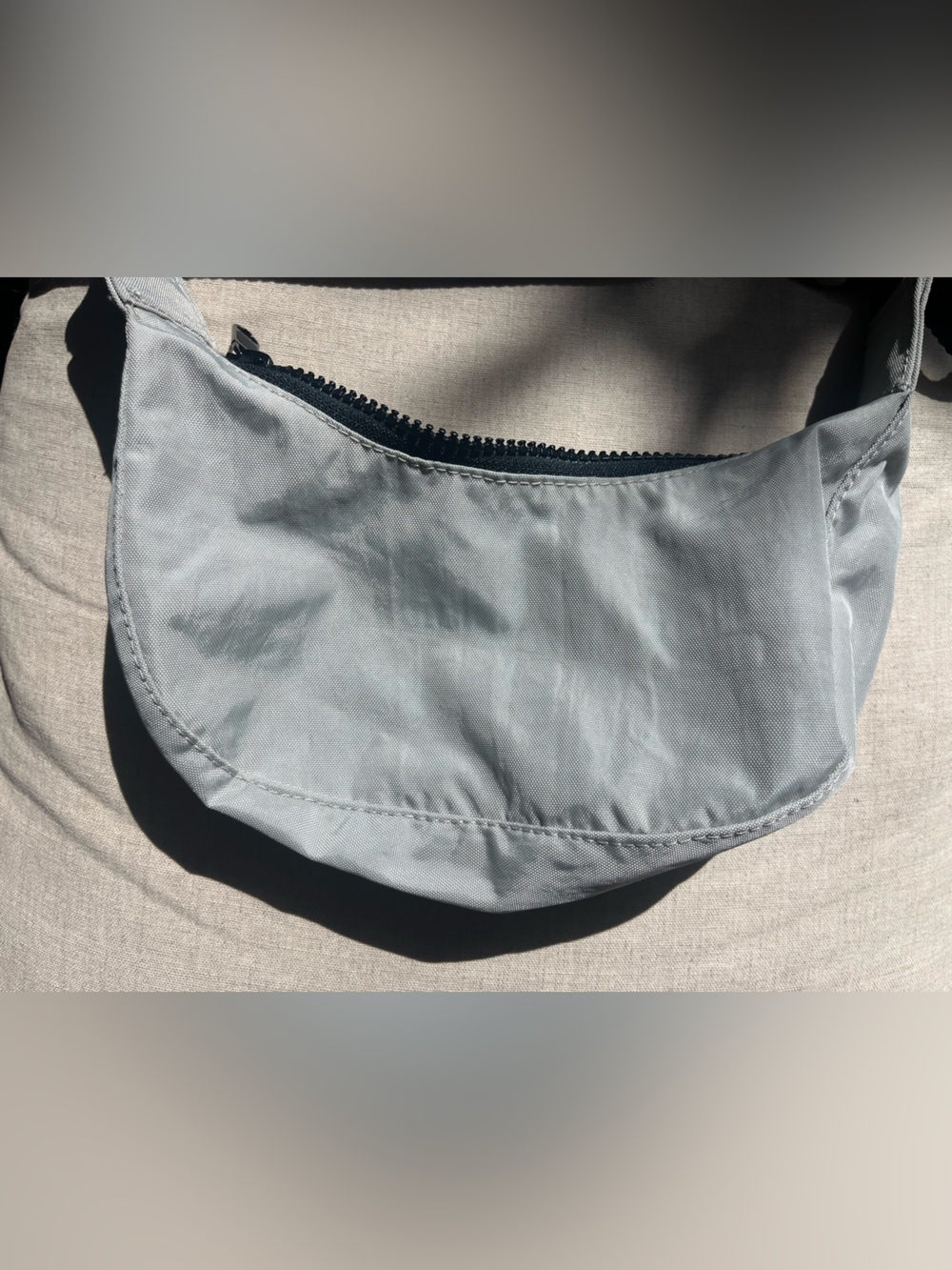 BAGGU Mini Nylon Crescent Bag in Grey with Black Trim NEW NWT - Picture 5 of 5